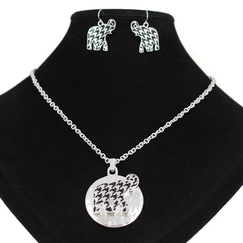 Houndstooth Elephant Necklace Set