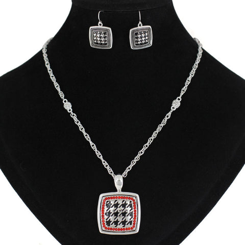 Houndstooth Necklace Set